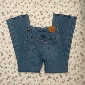 Levi’s Ribcage Flared Jeans